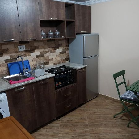 Milky Way Apartment Kutaisi Bagian luar foto